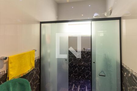 Casa à venda com 259m², 4 quartos e 3 vagasBanheiro do quarto 3