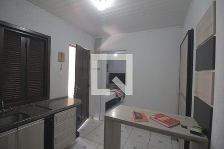 Sala de casa à venda com 3 quartos, 96m² em Guajuviras, Canoas