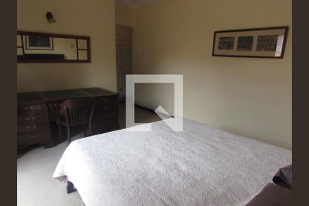 Casa para alugar com 740m², 3 quartos e 3 vagasSuíte 1