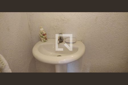 Casa para alugar com 740m², 3 quartos e 3 vagasLavabo