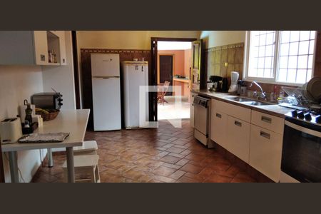 Casa para alugar com 740m², 3 quartos e 3 vagasCozinha