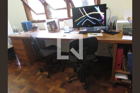 Casa para alugar com 740m², 3 quartos e 3 vagasEscritório