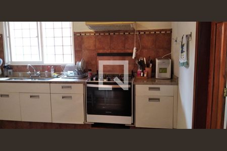 Casa para alugar com 740m², 3 quartos e 3 vagasCozinha