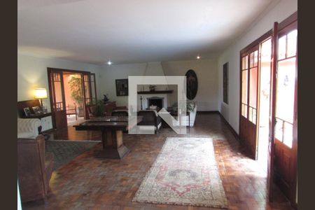 Casa para alugar com 740m², 3 quartos e 3 vagasSala