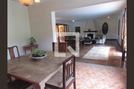 Casa para alugar com 740m², 3 quartos e 3 vagasSala