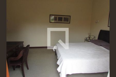 Casa para alugar com 740m², 3 quartos e 3 vagasSuíte 1