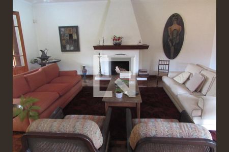 Casa para alugar com 740m², 3 quartos e 3 vagasSala