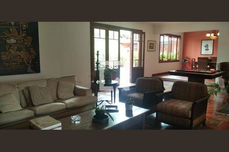 Casa para alugar com 740m², 3 quartos e 3 vagasSala