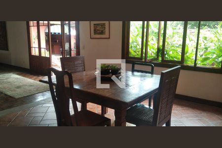 Casa para alugar com 740m², 3 quartos e 3 vagasSala 