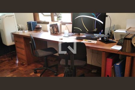 Casa para alugar com 740m², 3 quartos e 3 vagasEscritório