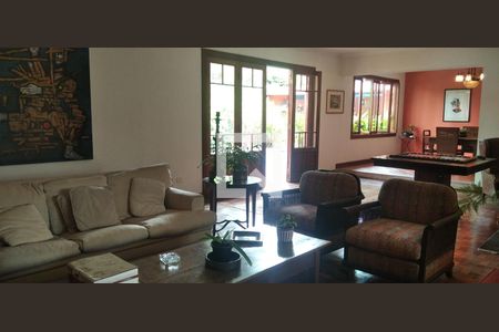 Casa para alugar com 740m², 3 quartos e 3 vagasSala