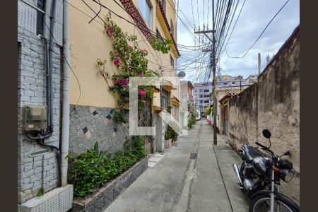 Apartamento para alugar com 65m², 2 quartos e sem vagaFachada do Prédio