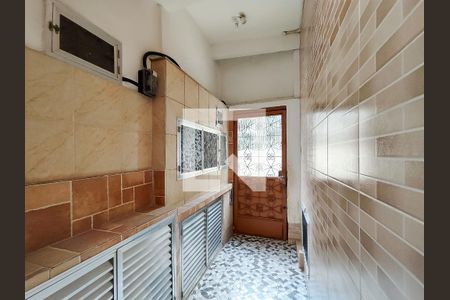 Apartamento para alugar com 65m², 2 quartos e sem vagaCorredor
