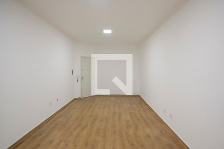 Sala/Quarto de kitnet/studio para alugar com 1 quarto, 30m² em Centro, São Caetano do Sul
