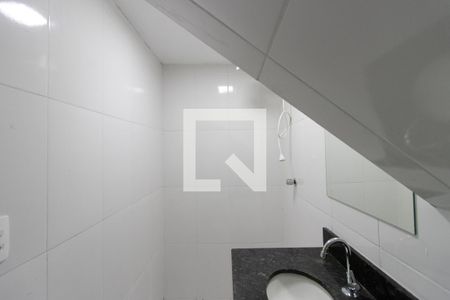 Banheiro de kitnet/studio para alugar com 1 quarto, 16m² em Vila Maria, São Paulo