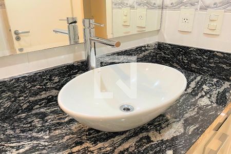 Apartamento à venda com 89m², 2 quartos e 2 vagasBanheiro