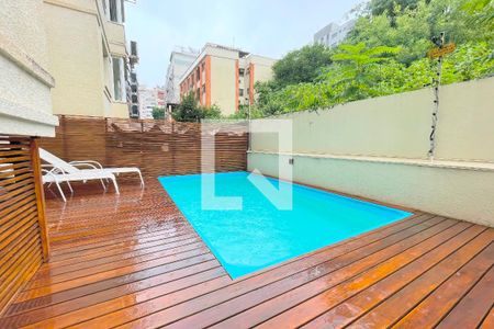 Apartamento à venda com 89m², 2 quartos e 2 vagasÁrea comum - Piscina