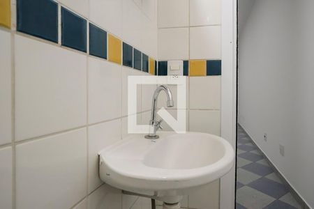 Banheiro de kitnet/studio para alugar com 1 quarto, 20m² em Centro, São Caetano do Sul