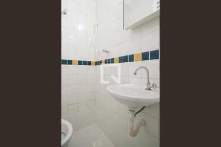 Banheiro de kitnet/studio para alugar com 1 quarto, 20m² em Centro, São Caetano do Sul
