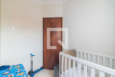 Quarto 2 de apartamento para alugar com 2 quartos, 40m² em Jardim Alvorada, Santo André