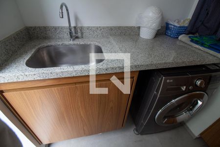 Casa à venda com 165m², 4 quartos e 1 vagaÁrea de Serviço