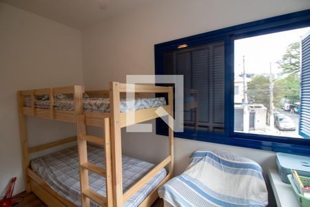 Casa à venda com 165m², 4 quartos e 1 vagaQuarto 2