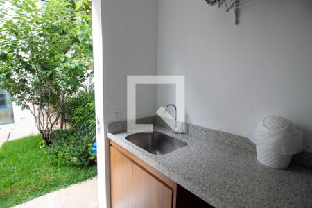 Casa à venda com 165m², 4 quartos e 1 vagaÁrea de Serviço