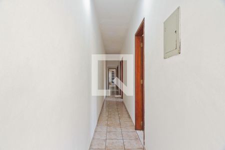 Corredor de casa para alugar com 4 quartos, 160m² em Vila Hebe, São Paulo