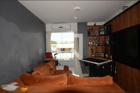 Sala de apartamento para alugar com 2 quartos, 55m² em Bento Ribeiro, Rio de Janeiro