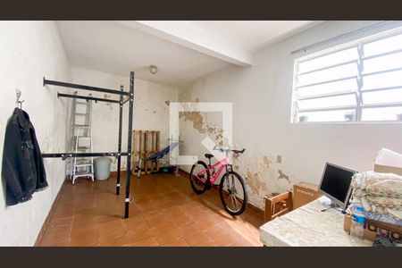 Casa à venda com 125m², 3 quartos e 2 vagasÁrea de Serviço - Quarto