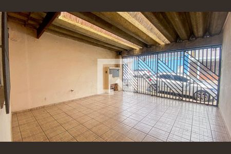 Casa à venda com 125m², 3 quartos e 2 vagasGaragem