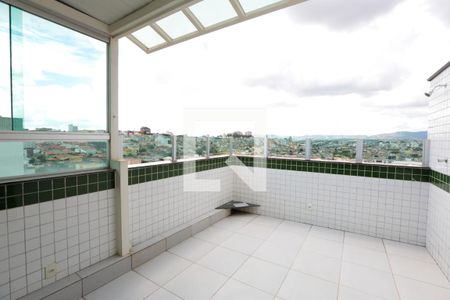 Apartamento à venda com 138m², 3 quartos e 2 vagas Apartamento à venda com 138m², 3 quartos e 2 vagasTerraço