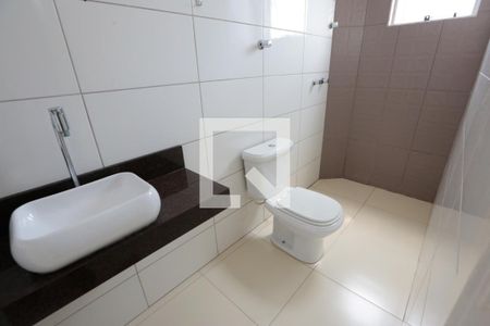 Apartamento à venda com 138m², 3 quartos e 2 vagas Apartamento à venda com 138m², 3 quartos e 2 vagasBanheiro da Suíte
