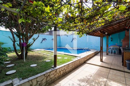 Casa à venda com 316m², 3 quartos e 5 vagasVaranda