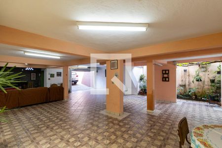 Casa à venda com 316m², 3 quartos e 5 vagasBanheiro