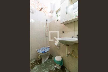 Casa à venda com 316m², 3 quartos e 5 vagasBanheiro