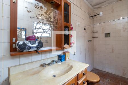 Casa à venda com 110m², 3 quartos e sem vagaBanheiro da Suíte