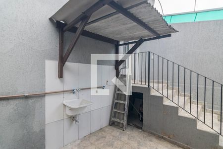 Casa para alugar com 25m², 1 quarto e sem vagaÁrea de Serviço