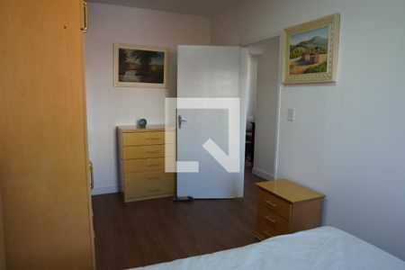 Quarto 1 de apartamento para alugar com 2 quartos, 89m² em Chácara Agrindus, Taboão da Serra