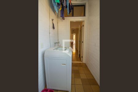 Apartamento à venda com 107m², 2 quartos e 1 vagaÁrea de Serviço