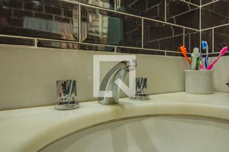 Apartamento à venda com 107m², 2 quartos e 1 vagaBanheiro Social