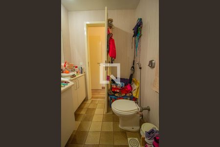 Apartamento à venda com 107m², 2 quartos e 1 vagaBanheiro da Suíte