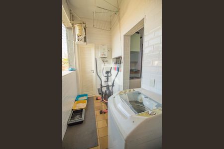 Apartamento à venda com 107m², 2 quartos e 1 vagaÁrea de Serviço