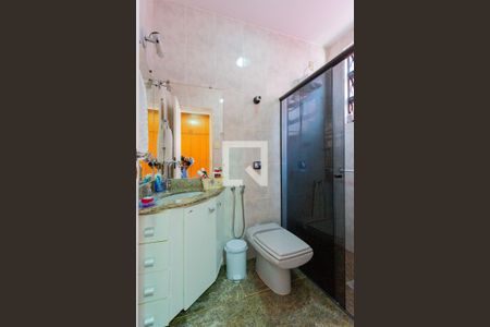 Casa à venda com 360m², 5 quartos e 3 vagasBanheiro da Suíte