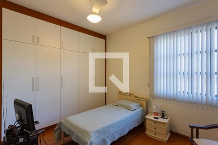 Casa à venda com 360m², 5 quartos e 3 vagasQuarto 2