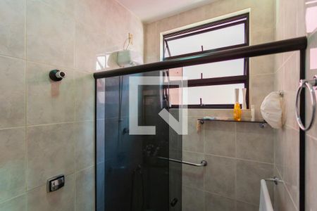 Casa à venda com 360m², 5 quartos e 3 vagasBanheiro da Suíte