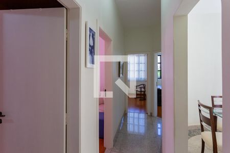 Corredor de casa à venda com 5 quartos, 360m² em Santa Ines, Belo Horizonte