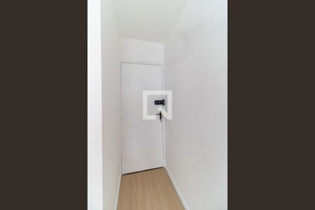 Entrada  de apartamento à venda com 1 quarto, 44m² em Cambuci, São Paulo