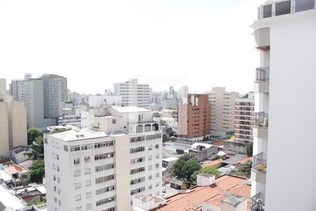 Sala - Vista de apartamento à venda com 3 quartos, 86m² em Sumaré, São Paulo
