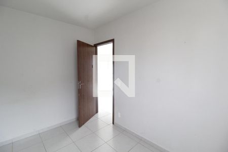 Quarto 1 de apartamento para alugar com 2 quartos, 50m² em Morumbi, Uberlândia